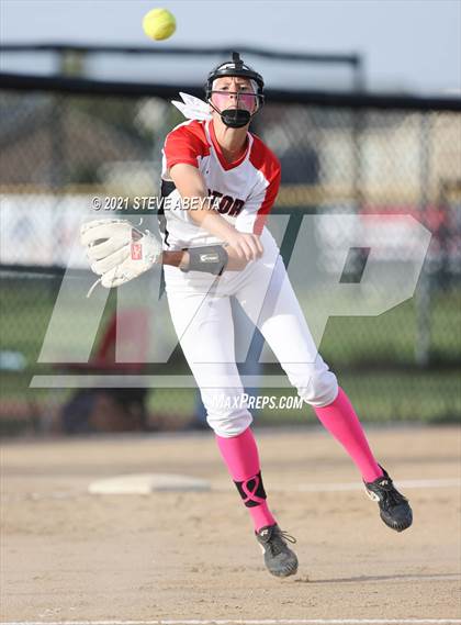 Thumbnail 2 in Mullen @ Eaglecrest photogallery.