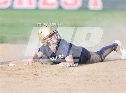 Thumbnail 3 in Mullen @ Eaglecrest photogallery.