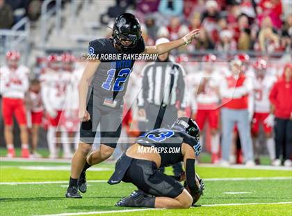 Thumbnail 2 in Holliday @ Gunter (UIL 3A DII Regional Final) photogallery.