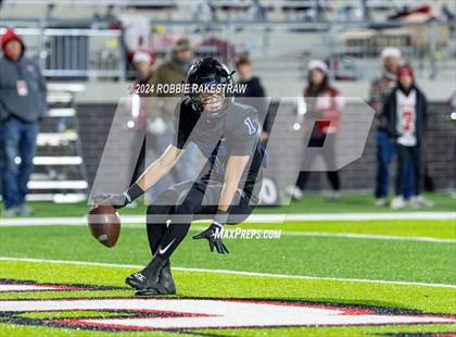 Thumbnail 2 in Holliday @ Gunter (UIL 3A DII Regional Final) photogallery.