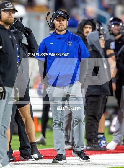 Thumbnail 3 in Holliday @ Gunter (UIL 3A DII Regional Final) photogallery.