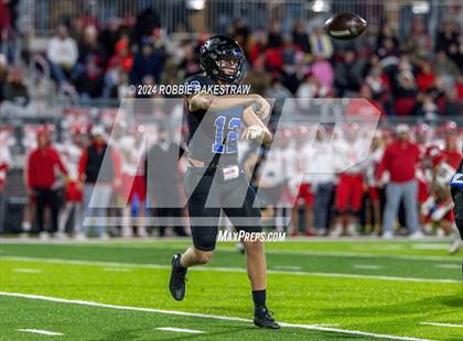 Thumbnail 2 in Holliday @ Gunter (UIL 3A DII Regional Final) photogallery.