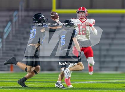 Thumbnail 1 in Holliday @ Gunter (UIL 3A DII Regional Final) photogallery.