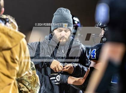 Thumbnail 2 in Holliday @ Gunter (UIL 3A DII Regional Final) photogallery.
