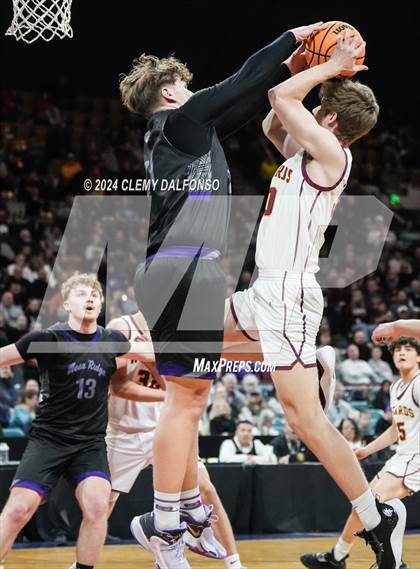 Thumbnail 1 in Mesa Ridge vs Windsor (CHSAA 5A Championship) photogallery.