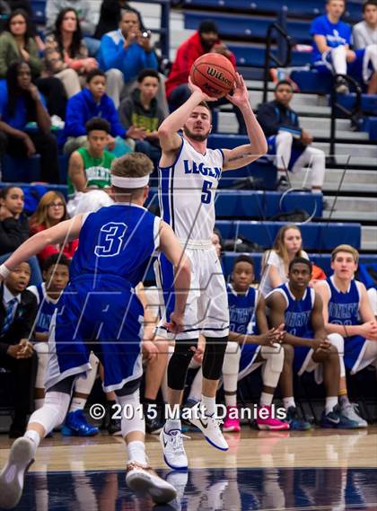 Thumbnail 1 in Doherty @ Legend photogallery.
