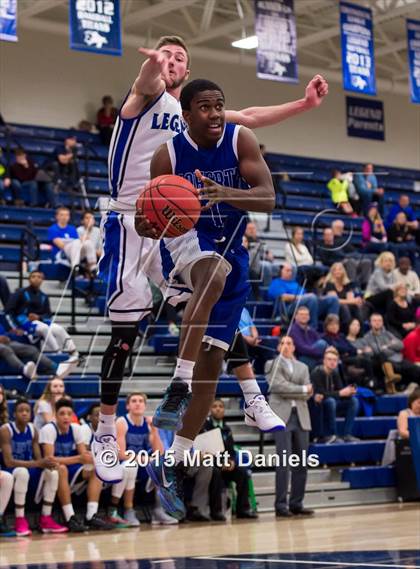 Thumbnail 2 in Doherty @ Legend photogallery.