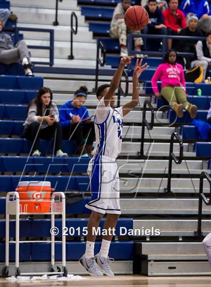 Thumbnail 2 in Doherty @ Legend photogallery.