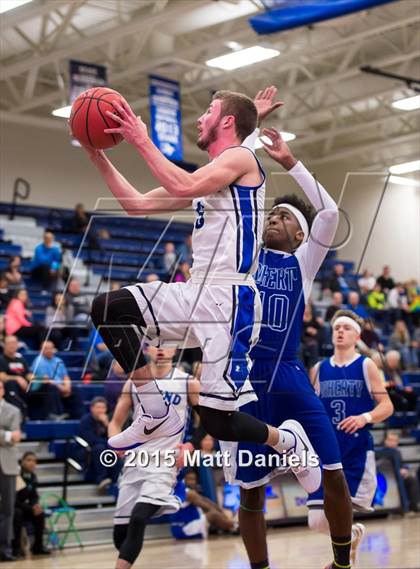 Thumbnail 3 in Doherty @ Legend photogallery.