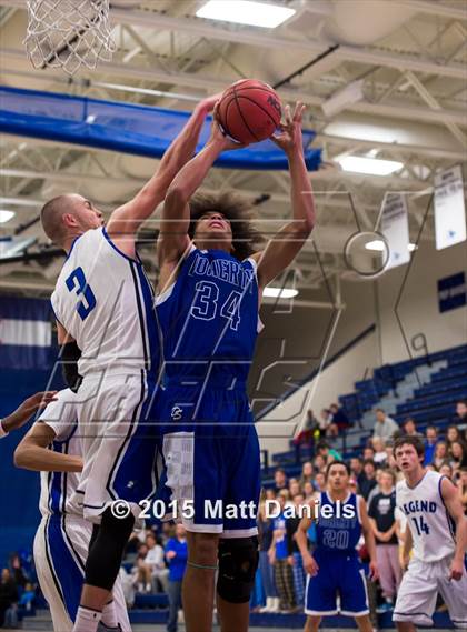 Thumbnail 2 in Doherty @ Legend photogallery.