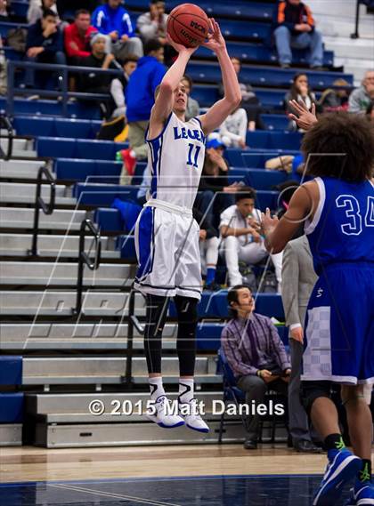 Thumbnail 3 in Doherty @ Legend photogallery.