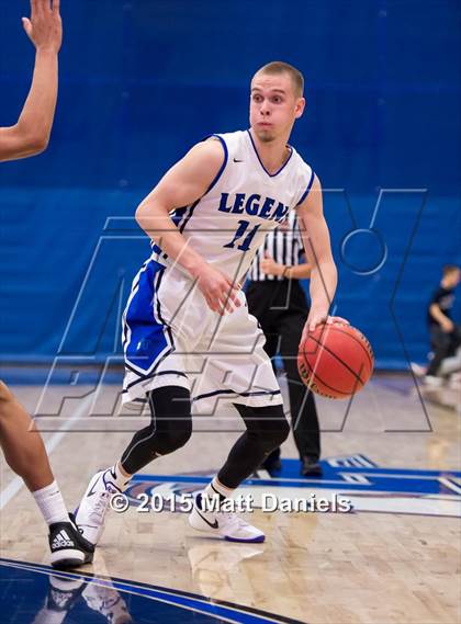 Thumbnail 2 in Doherty @ Legend photogallery.