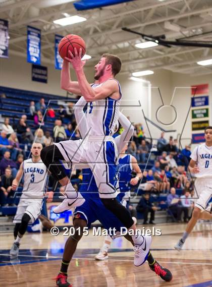 Thumbnail 2 in Doherty @ Legend photogallery.