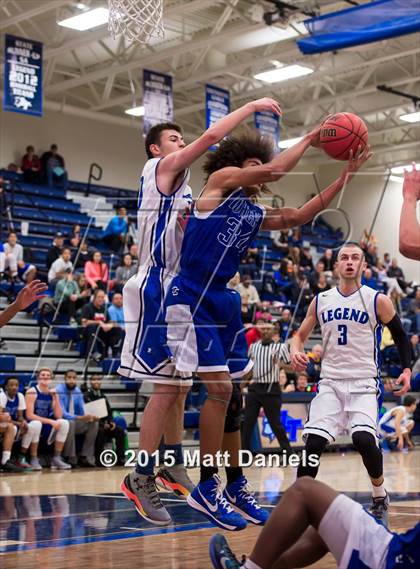 Thumbnail 2 in Doherty @ Legend photogallery.