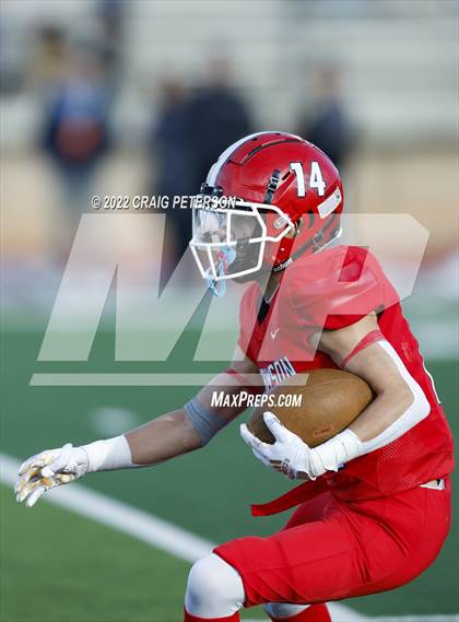 Thumbnail 3 in Crimson Cliffs vs. Ridgeline (UHSAA 4A Semifinal) photogallery.