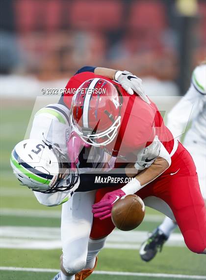 Thumbnail 1 in Crimson Cliffs vs. Ridgeline (UHSAA 4A Semifinal) photogallery.
