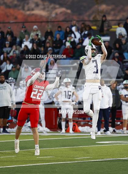 Thumbnail 1 in Crimson Cliffs vs. Ridgeline (UHSAA 4A Semifinal) photogallery.
