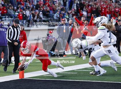 Thumbnail 2 in Crimson Cliffs vs. Ridgeline (UHSAA 4A Semifinal) photogallery.