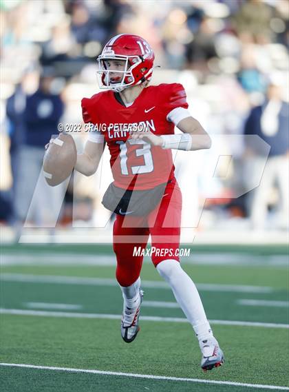 Thumbnail 2 in Crimson Cliffs vs. Ridgeline (UHSAA 4A Semifinal) photogallery.