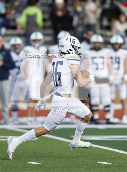 Thumbnail 2 in Crimson Cliffs vs. Ridgeline (UHSAA 4A Semifinal) photogallery.