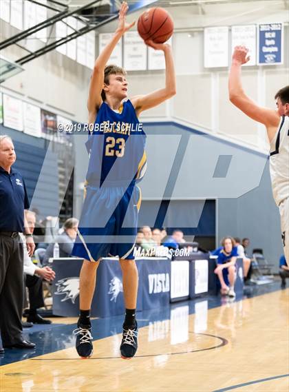 Thumbnail 2 in Del Campo @ Vista del Lago photogallery.