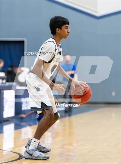 Thumbnail 2 in Del Campo @ Vista del Lago photogallery.