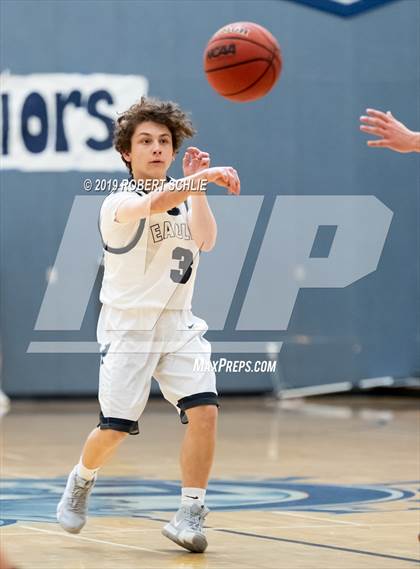 Thumbnail 2 in Del Campo @ Vista del Lago photogallery.