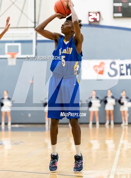 Thumbnail 1 in Del Campo @ Vista del Lago photogallery.