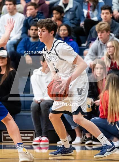 Thumbnail 2 in Del Campo @ Vista del Lago photogallery.