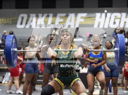 Thumbnail 2 in FHSAA Class 2A District Final photogallery.