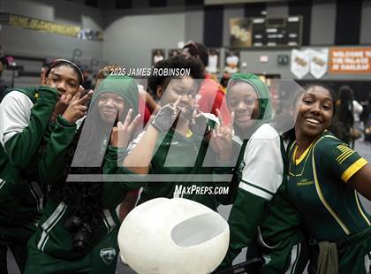 Thumbnail 1 in FHSAA Class 2A District Final photogallery.