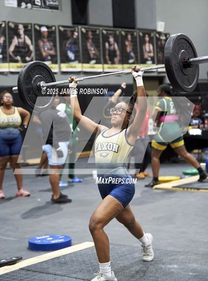 Thumbnail 2 in FHSAA Class 2A District Final photogallery.