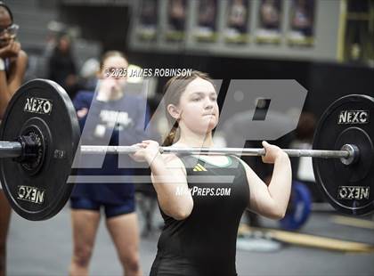 Thumbnail 1 in FHSAA Class 2A District Final photogallery.