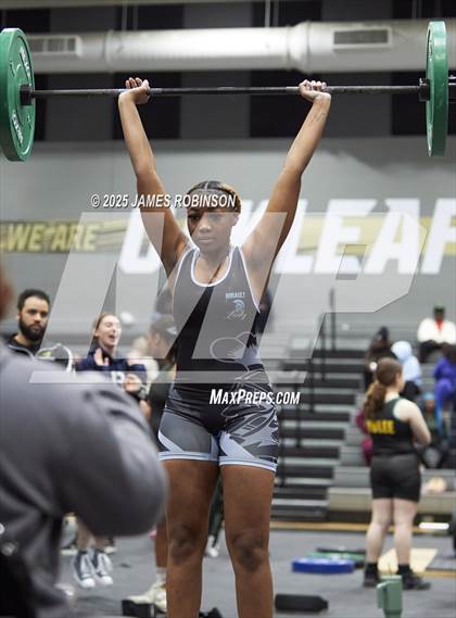 Thumbnail 3 in FHSAA Class 2A District Final photogallery.