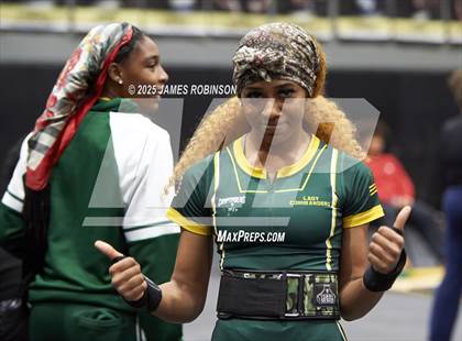 Thumbnail 3 in FHSAA Class 2A District Final photogallery.