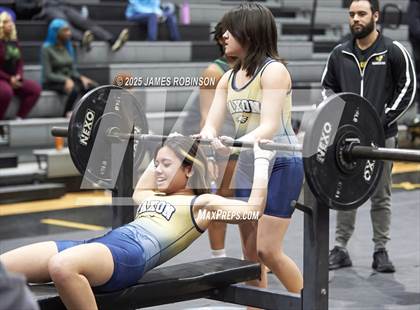 Thumbnail 1 in FHSAA Class 2A District Final photogallery.