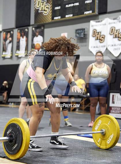 Thumbnail 2 in FHSAA Class 2A District Final photogallery.