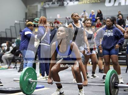Thumbnail 3 in FHSAA Class 2A District Final photogallery.