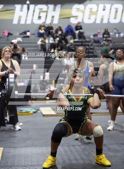 Thumbnail 1 in FHSAA Class 2A District Final photogallery.