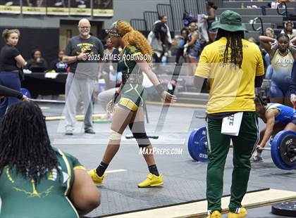 Thumbnail 2 in FHSAA Class 2A District Final photogallery.