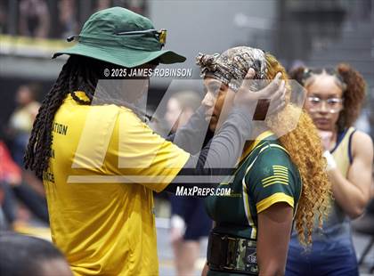 Thumbnail 3 in FHSAA Class 2A District Final photogallery.
