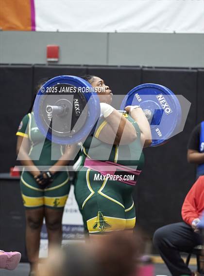 Thumbnail 2 in FHSAA Class 2A District Final photogallery.