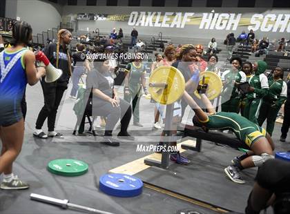 Thumbnail 1 in FHSAA Class 2A District Final photogallery.