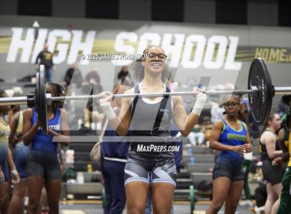 Thumbnail 3 in FHSAA Class 2A District Final photogallery.