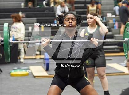Thumbnail 1 in FHSAA Class 2A District Final photogallery.