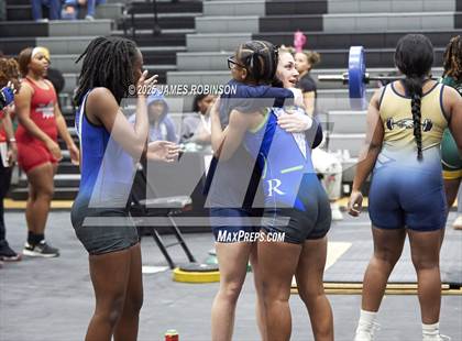 Thumbnail 2 in FHSAA Class 2A District Final photogallery.