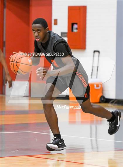 Thumbnail 1 in Central vs Red Mountain (PUHSD Coyote Classic Tournament) photogallery.