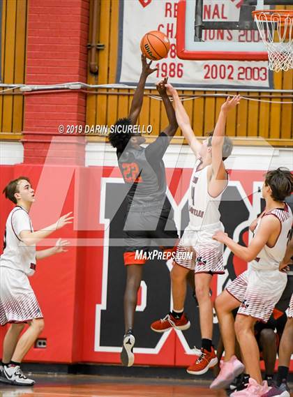 Thumbnail 2 in Central vs Red Mountain (PUHSD Coyote Classic Tournament) photogallery.
