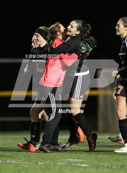 Thumbnail 1 in Geneseo vs. Marion (Section 5 Class C2 Final) photogallery.