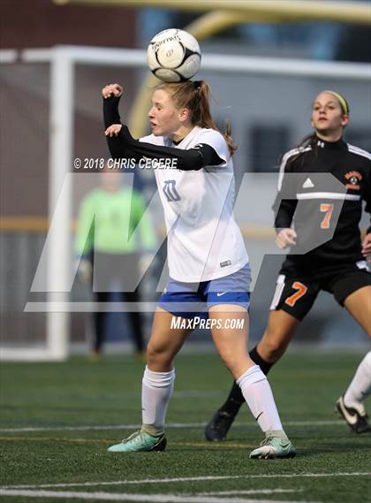 Thumbnail 3 in Geneseo vs. Marion (Section 5 Class C2 Final) photogallery.